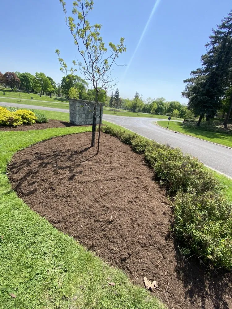 Affordable yard maintenance with custom design across Chagrin Falls, OH - Patitucci Landscape Services