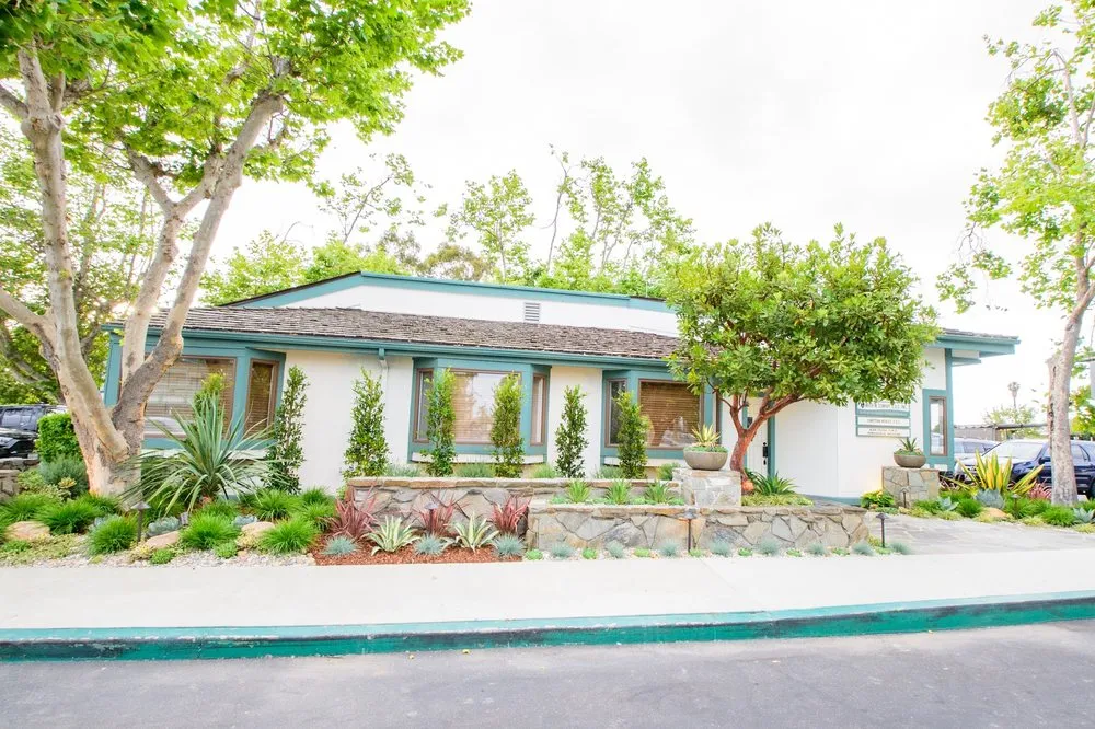 Professional residential landscaping experts serving Seal Beach, CA - Patrick Smith Landscaping