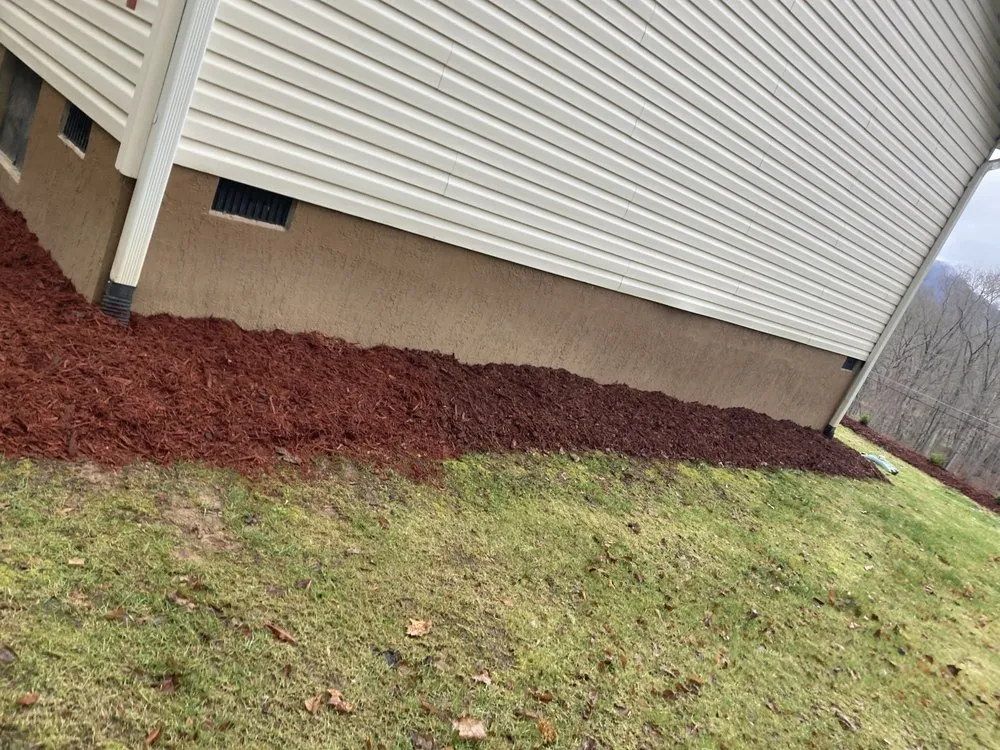 Custom garden landscaping in Waynesville, NC by Patrick’s Lawncare & Landscaping