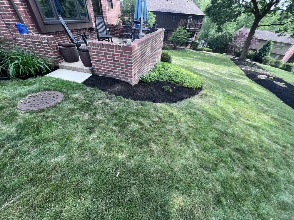 Local lawn mowing service experts serving Bethel Park, PA - Patriot Contracting