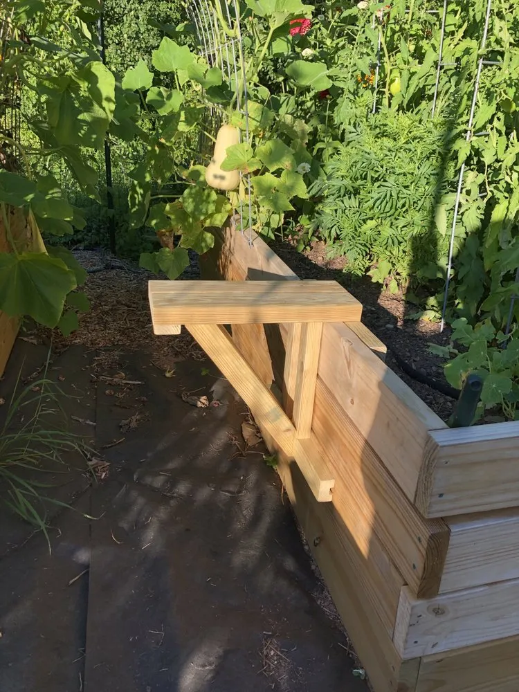 Local yard maintenance in Clinton, NY - Patriot Gardens