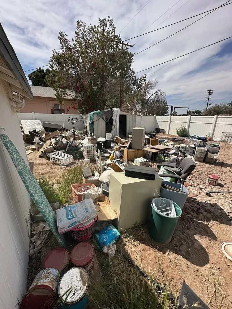 Affordable landscape design for residential properties in Hemet, CA by Patriot Landscape and Fencing