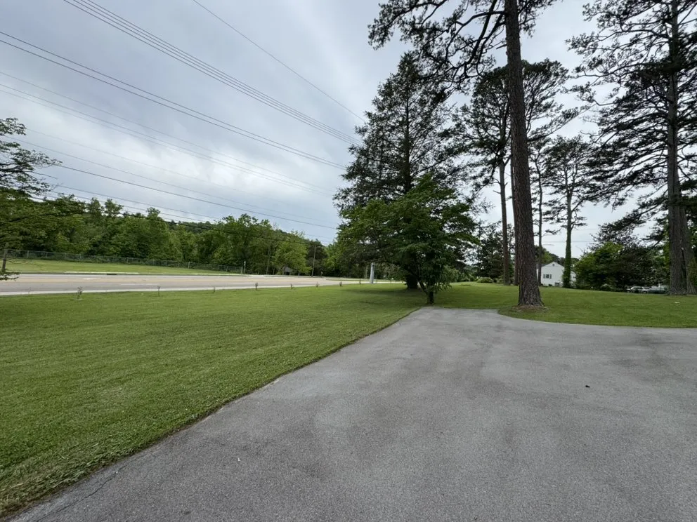 Custom outdoor landscaping experts serving Knoxville, TN - Patriot Lawn Care