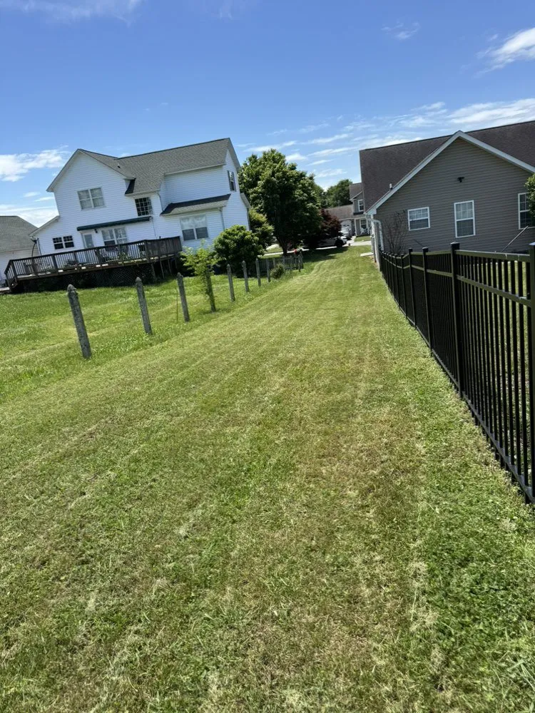 Affordable garden landscaping in Knoxville, TN by Patriot Lawn Care