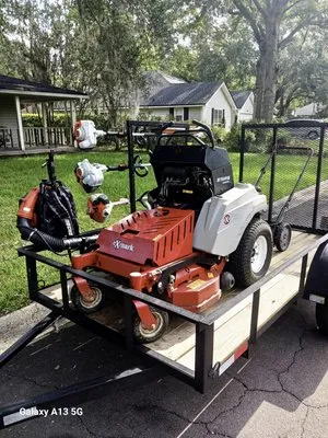 Patriot Lawn Care Services Logo