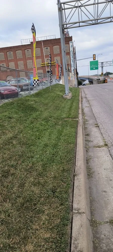 Affordable landscaping services in Quincy, IL by Patriot Lawn Services