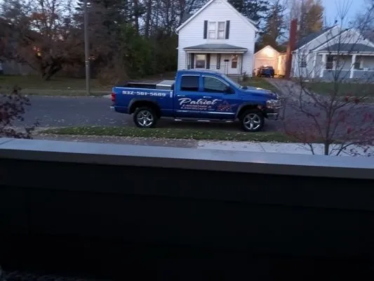 Patriot Lawncare and Landscape Logo