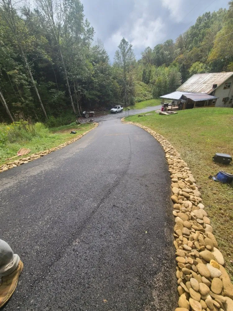 Reliable yard maintenance experts serving Sevierville, TN - Patriot Lawncare and Landscaping