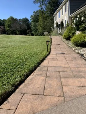 Patriots Landscapers Logo