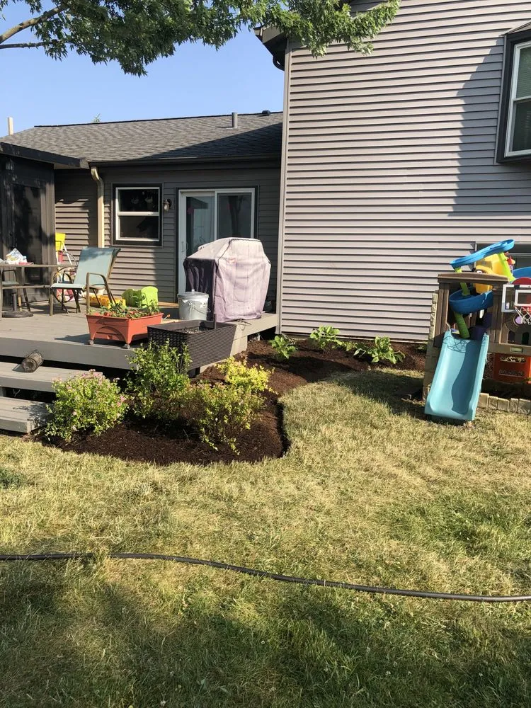 Top-rated outdoor landscaping in Palatine, IL by Pat's Custom Lawn Care and Snow Removal Services