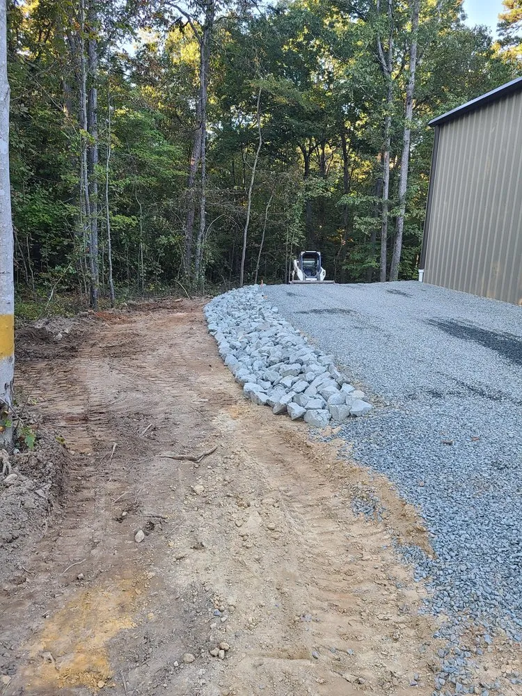 Custom yard maintenance experts serving Midland, NC - Patton Tree & Landscaping