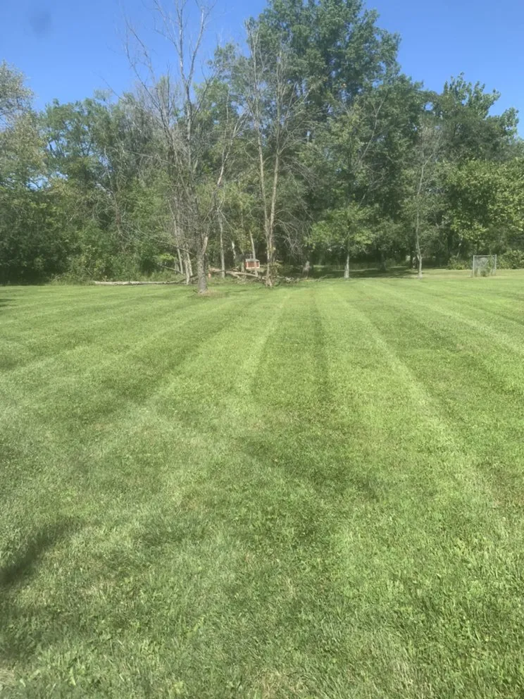 Local garden landscaping experts serving Country Club Hills, IL - Patton’s Lawn Care