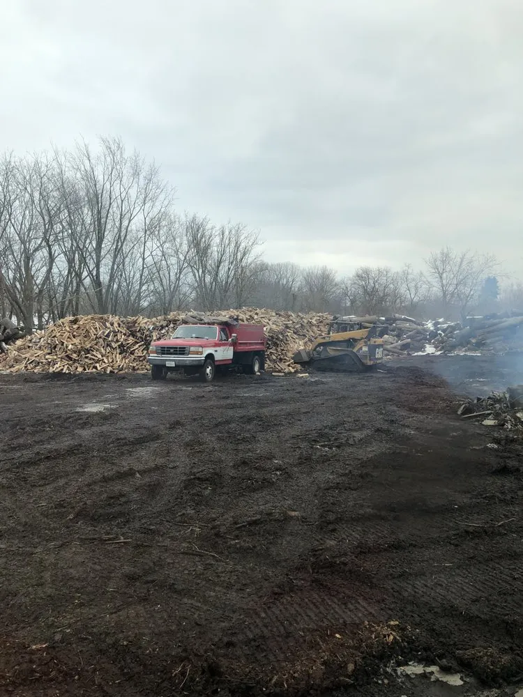 Reliable garden landscaping for beautiful yards in Antioch, IL by Paul Rousseau Landscaping And Firewood