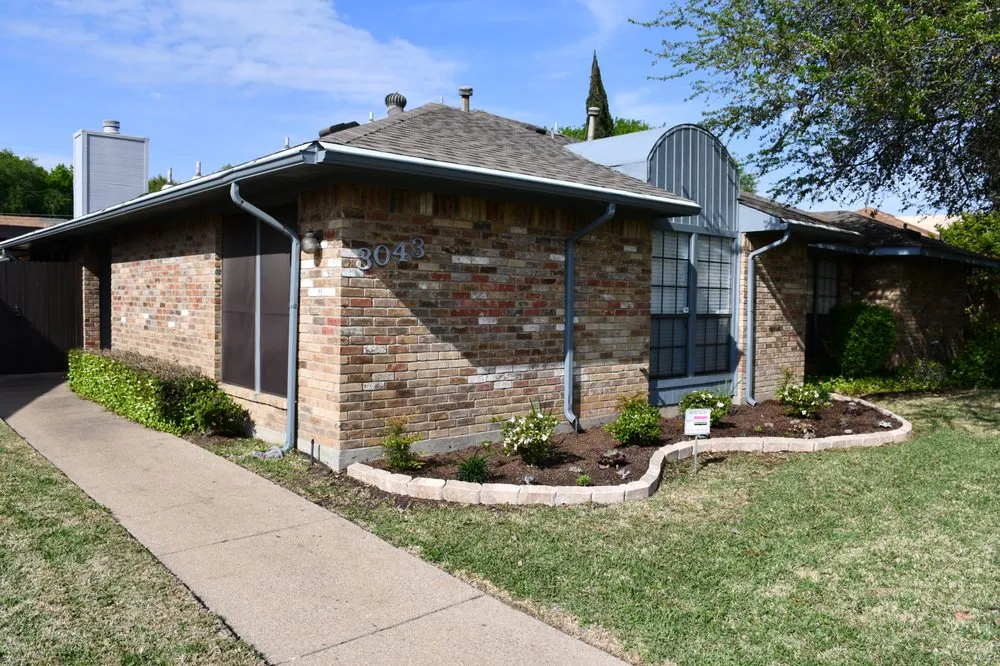 Top-rated yard cleanup service experts serving Dallas, TX - Paul Viers Landscaping