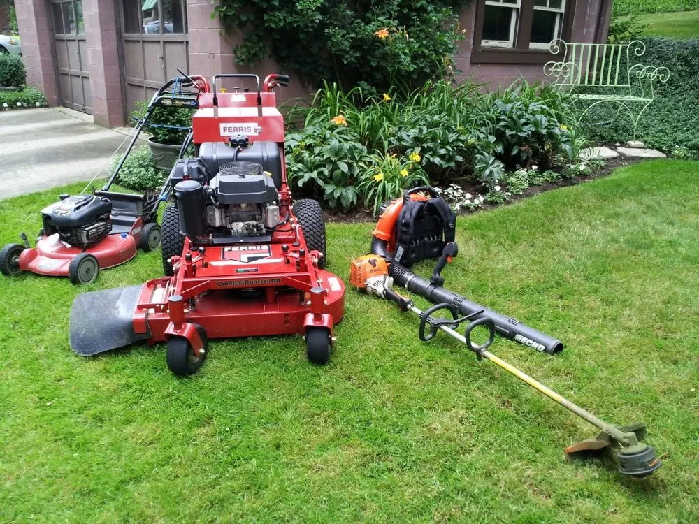 Reliable lawn care service in Floral City, FL - Paule Coppedge Handyman Service