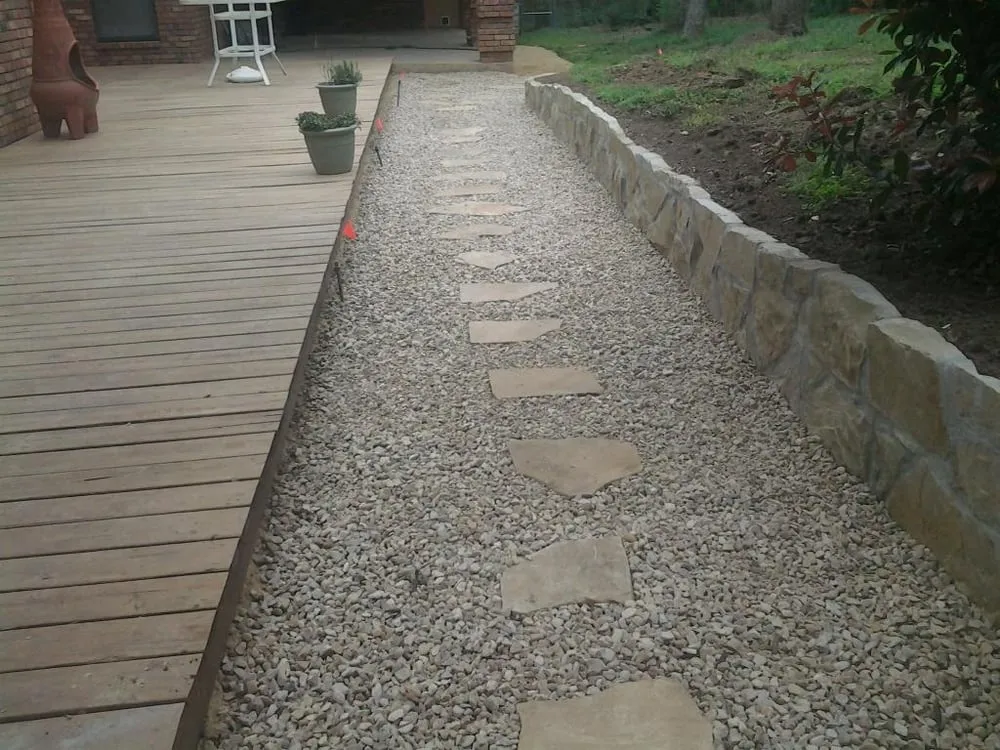 Affordable yard cleanup service experts serving Grapevine, TX - Paulo's Lawn Care & Landscape