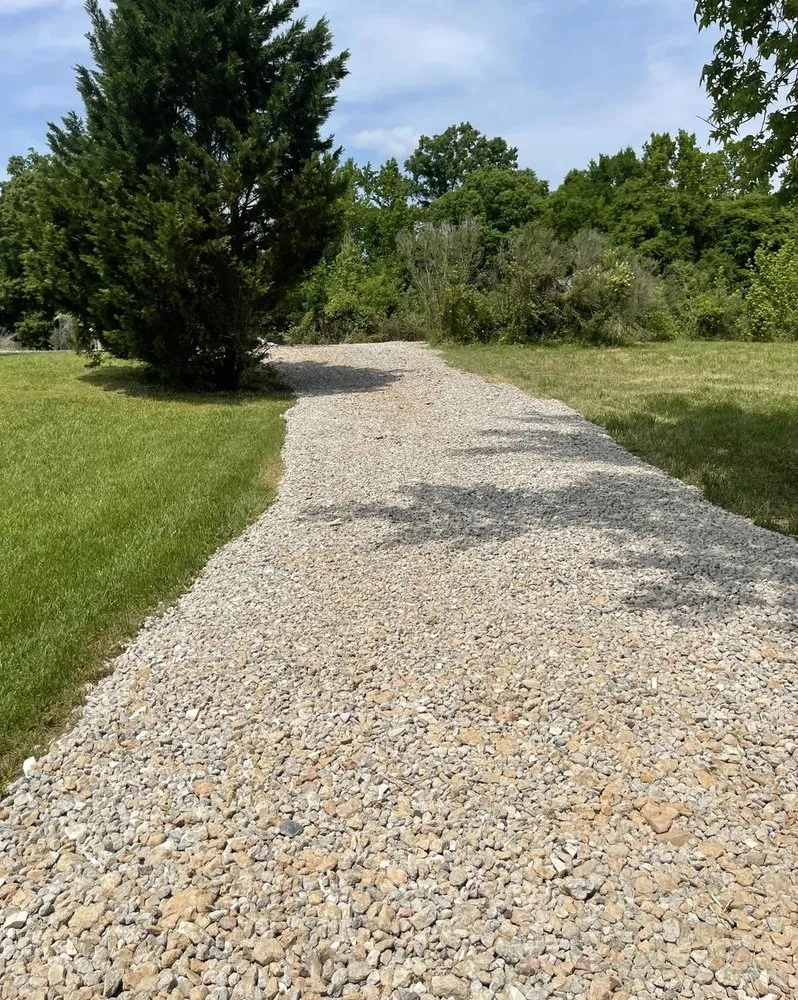 Custom yard cleanup service for beautiful yards across Lake Park, NC - Paul's Hauling & Services