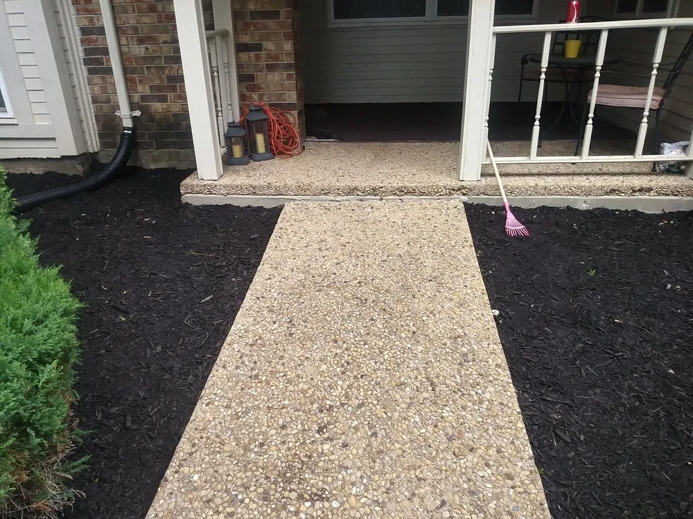 Reliable garden landscaping in Dallas, TX by Paul's Landscape Service