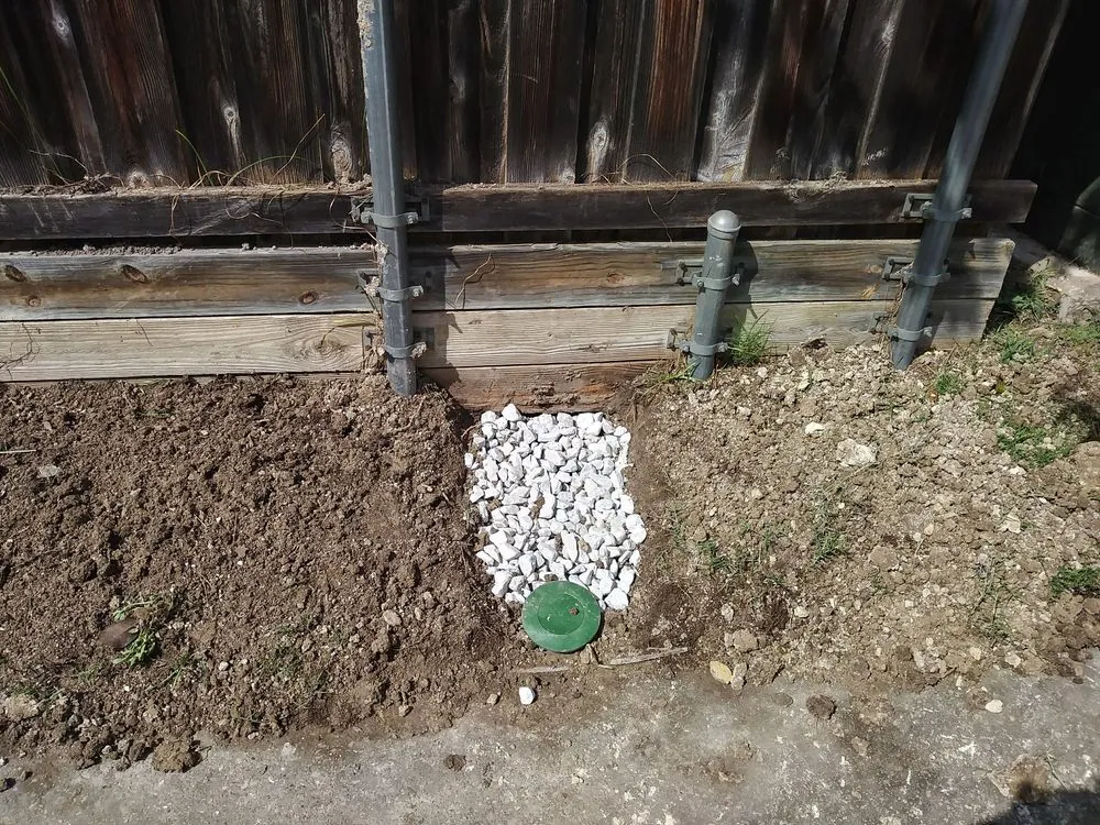 Local yard cleanup service in Dallas, TX by Paul's Landscape Service