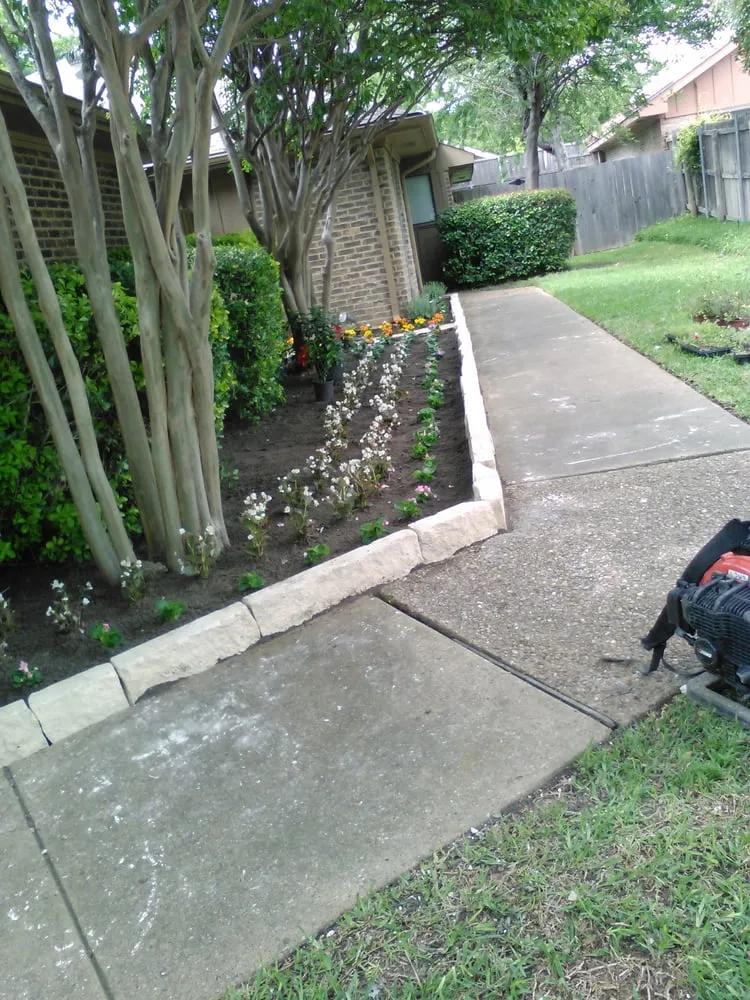 Top-rated landscaping services in Dallas, TX by Paul's Landscape Service
