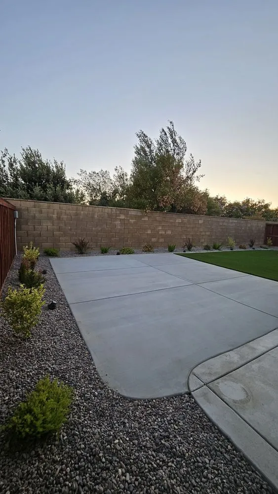 Custom lawn care service for homes in Menifee, CA by Paul's Landscape Services
