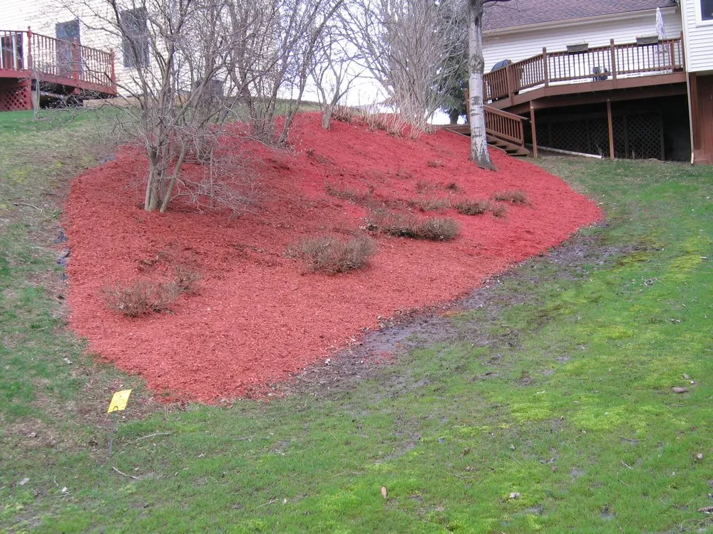 Custom residential landscaping experts serving Webster, NY - Paul's Landscaping of NY