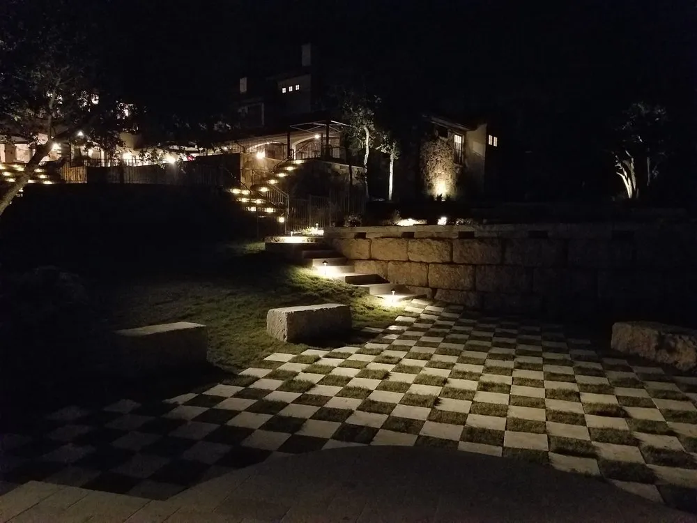 Affordable landscaping services experts serving Leander, TX - Paul's Lawn & Landscape