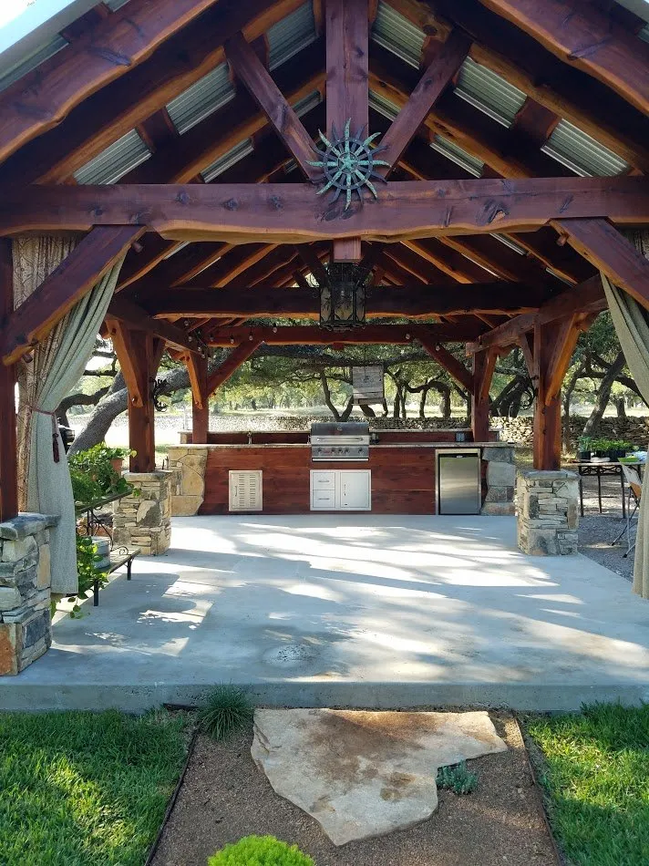 Reliable residential landscaping in Leander, TX - Paul's Lawn & Landscape