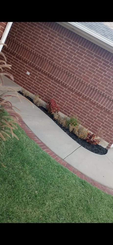 Reliable yard cleanup service for beautiful yards in Moore, OK by Paul's Lawn and Tree Service