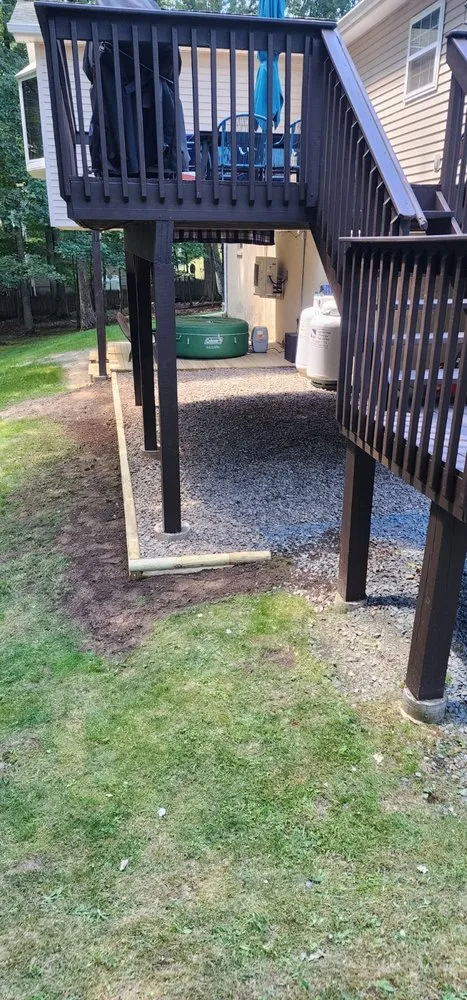 Custom lawn mowing service experts serving Milford, PA - Pauls LawnCare & Excavation