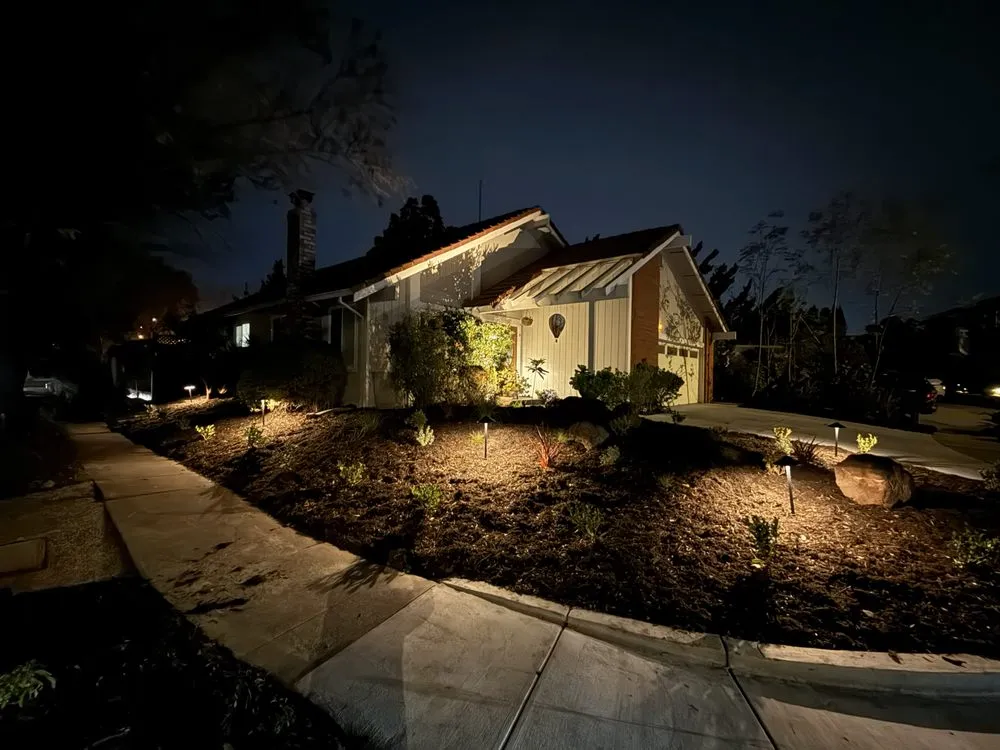 Trusted lawn care service in Oakland, CA by Paul's Sunshine Landscaping