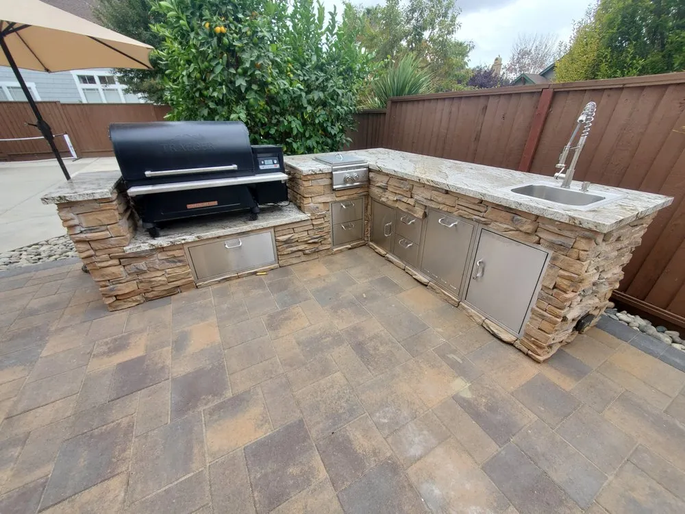 Trusted landscape design in Oakland, CA - Paul's Sunshine Landscaping