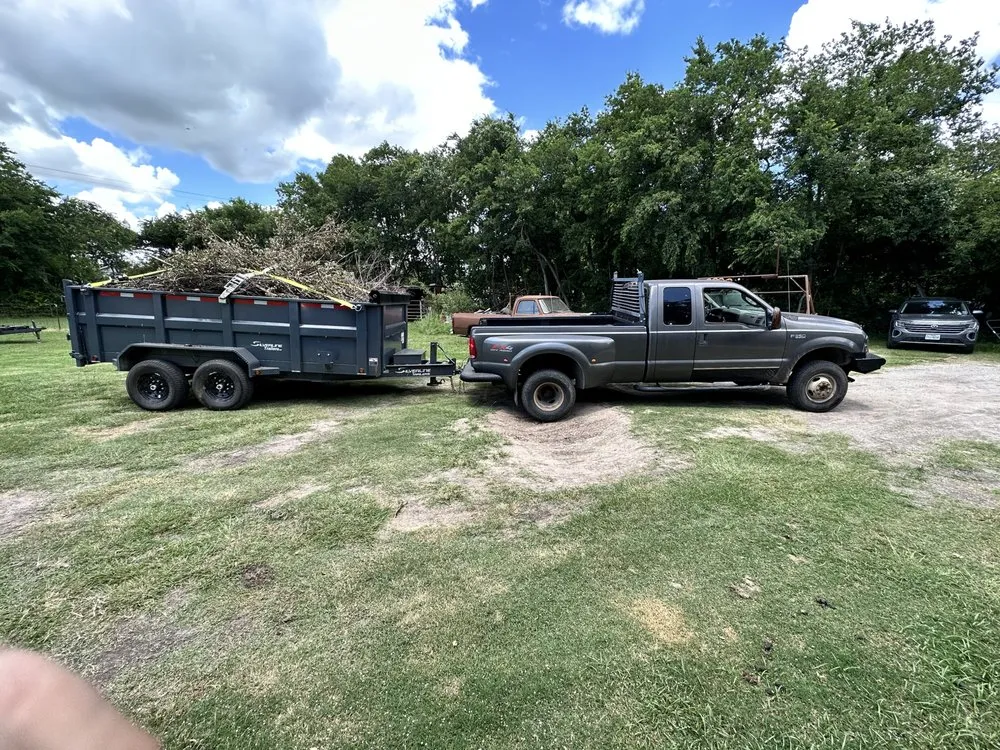 Professional garden landscaping experts serving Mart, TX - Paups and Sons Services