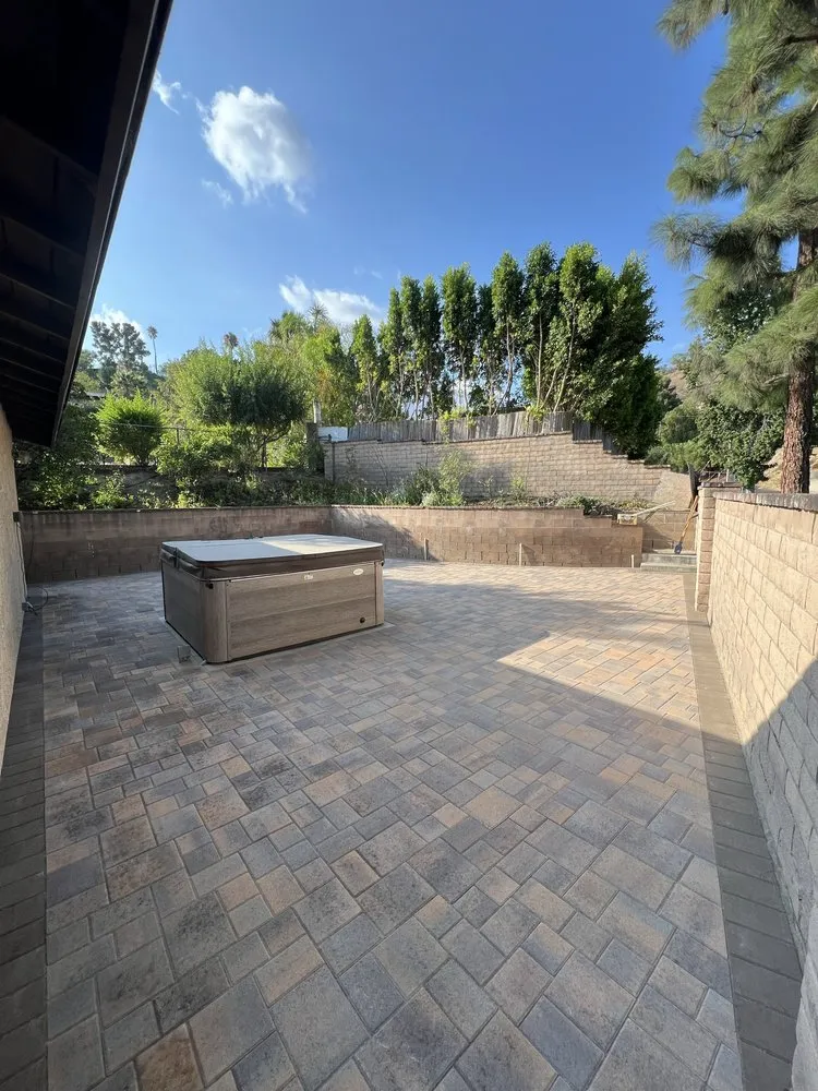 Affordable landscape design in San Fernando Valley, CA - Pave It Landscape