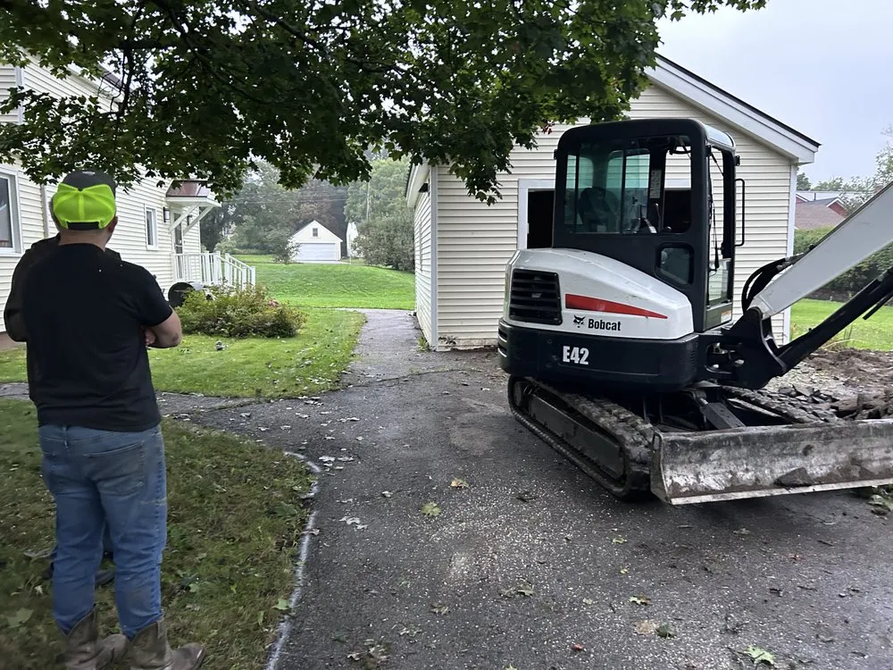 Reliable lawn care service in Newburgh, ME - Pave It