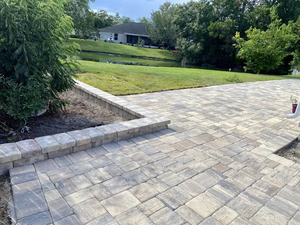 Professional yard maintenance in Orange Park, FL - Paver Kings