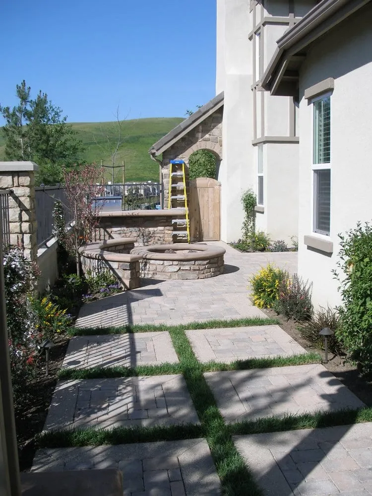 Top-rated landscape installation in Lake Forest, CA - Paver Pros Plus