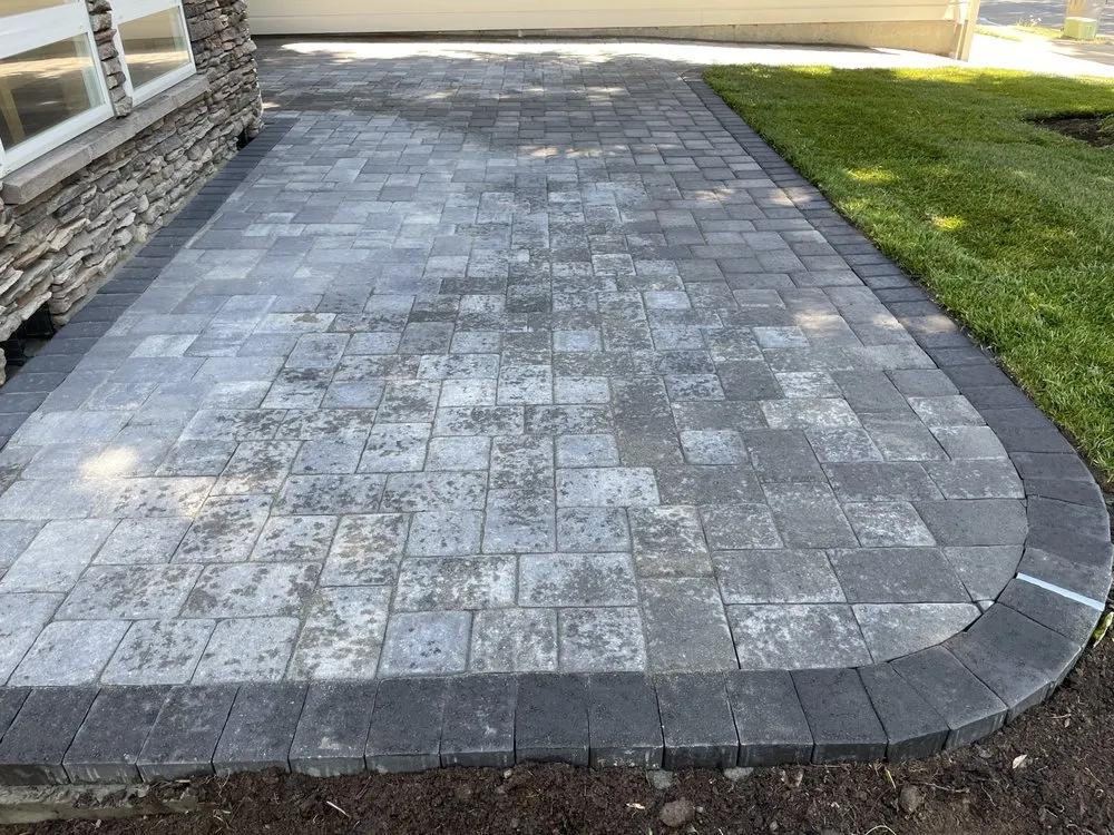 Top-rated yard maintenance experts serving St. Helens, OR - Pavers Arts