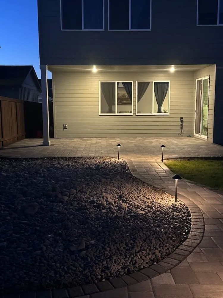 Top-rated yard maintenance experts serving St. Helens, OR - Pavers Arts