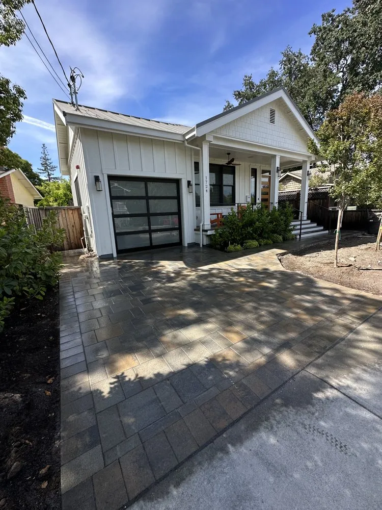 Local garden landscaping for residential properties in Richmond, CA by Pavers By The Bay