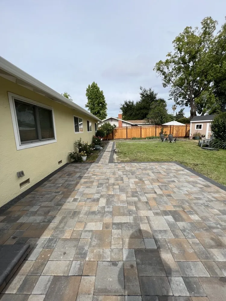 Expert yard maintenance in Richmond, CA by Pavers By The Bay