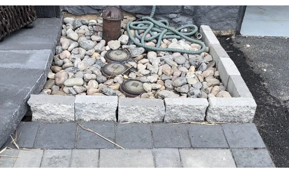 Professional yard maintenance in Zionsville, PA - Paverscape