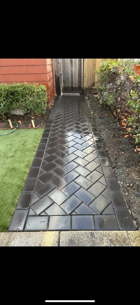 Reliable landscape installation in San Mateo, CA by PaverScaping
