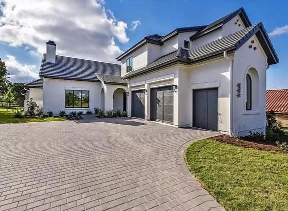 Trusted landscaping services for residential properties in Austin, TX by Pavescape