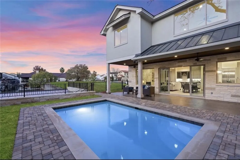 Trusted yard maintenance experts serving Austin, TX - Pavescape