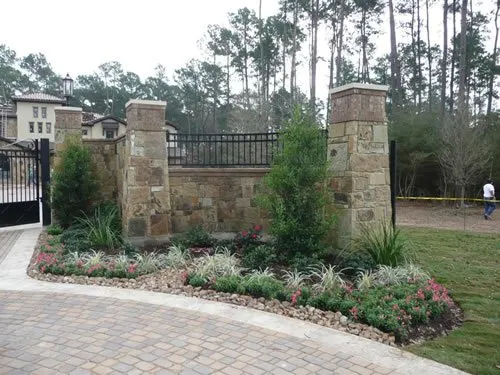 Professional landscaping services in Houston, TX - Paving Design & Landscaping