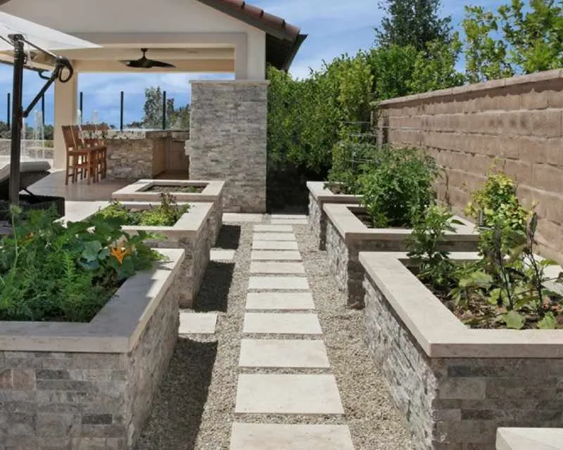 Reliable lawn care service in Santa Cruz, CA - Paxton Construction