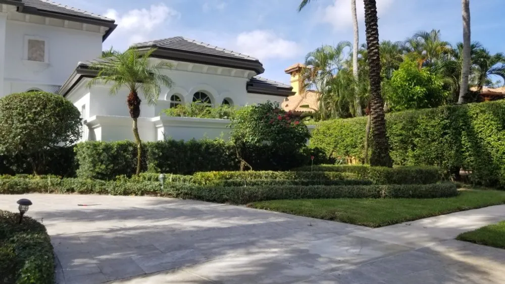 Trusted landscaping services in Coral Springs, FL - Paxtor Landscaping & Lawn Maintenance
