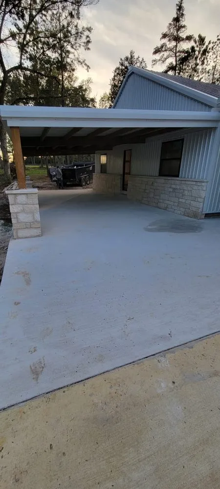 Top-rated lawn care service experts serving Madisonville, TX - Payan Lawn Services