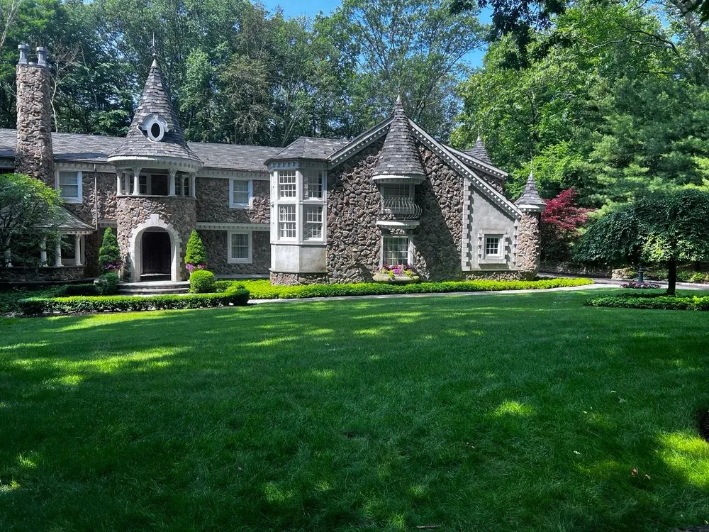 Trusted lawn mowing service for year-round maintenance in Stamford, CT by Payes Landscaping And Service